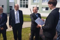 předávání-vysvědčení-sšhlfrydlant-4